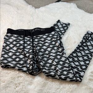 Nike Black and White Patterned Leggings